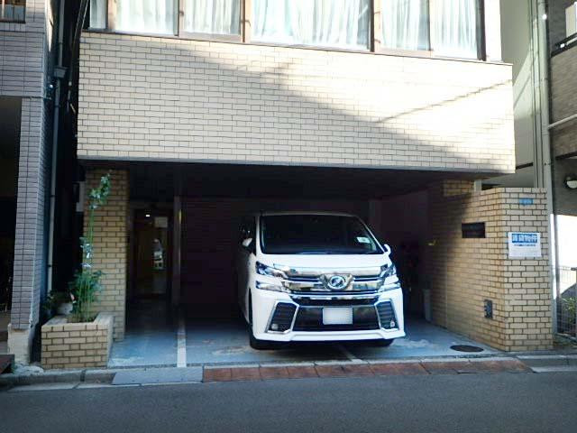 エントランス①