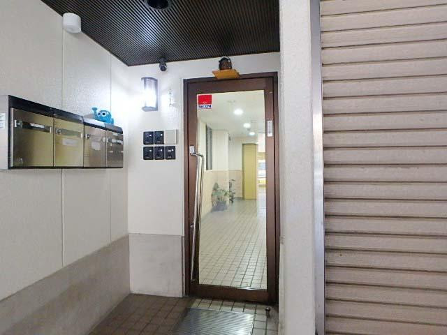 エントランス②