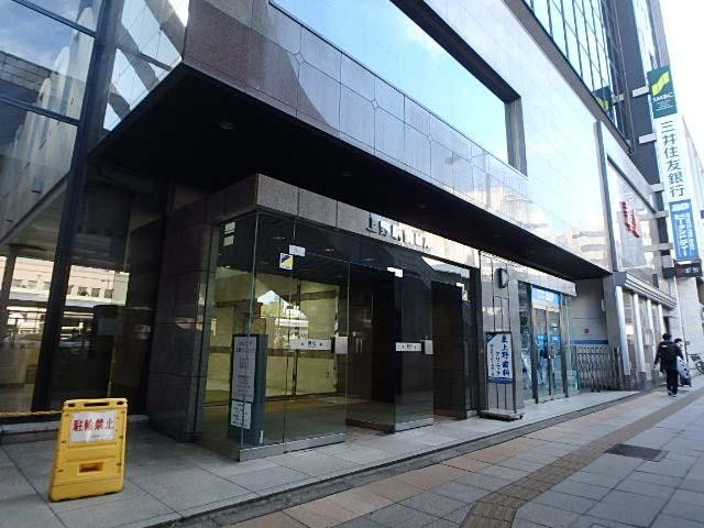 上野駅前ビルエントランス①