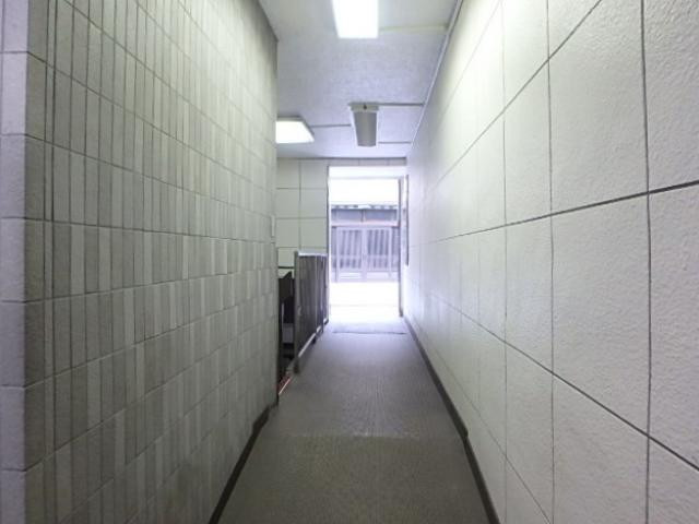 ホール③