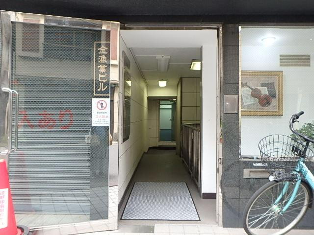 エントランス②