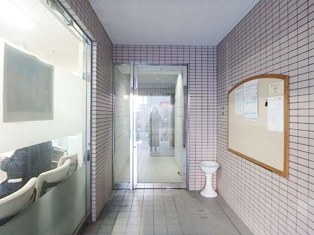 ヒロハイツオカモトエントランス②