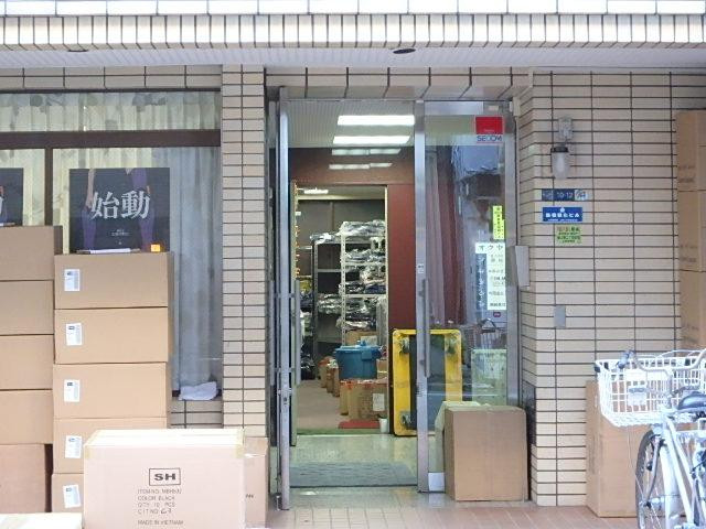 オクヤビルエントランス②