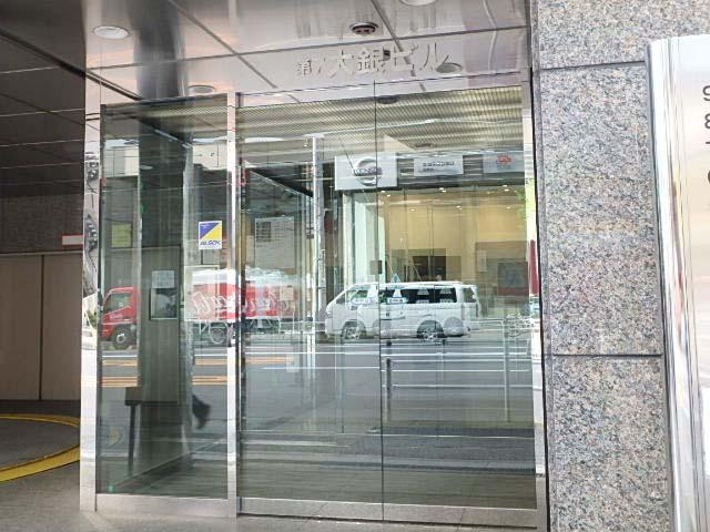 第７大銀ビルエントランス②