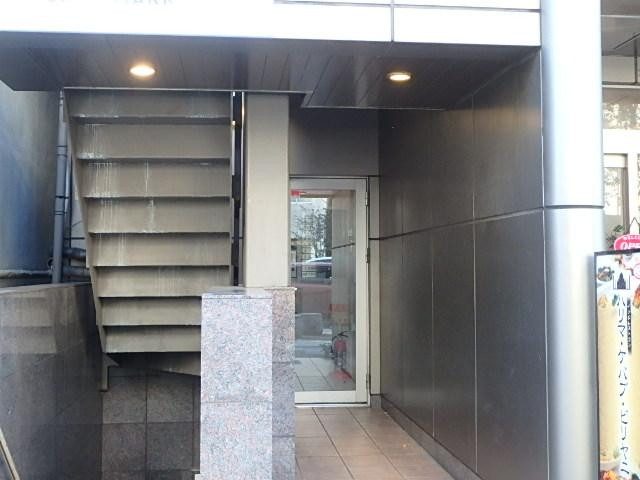 上野Ｍビルエントランス②