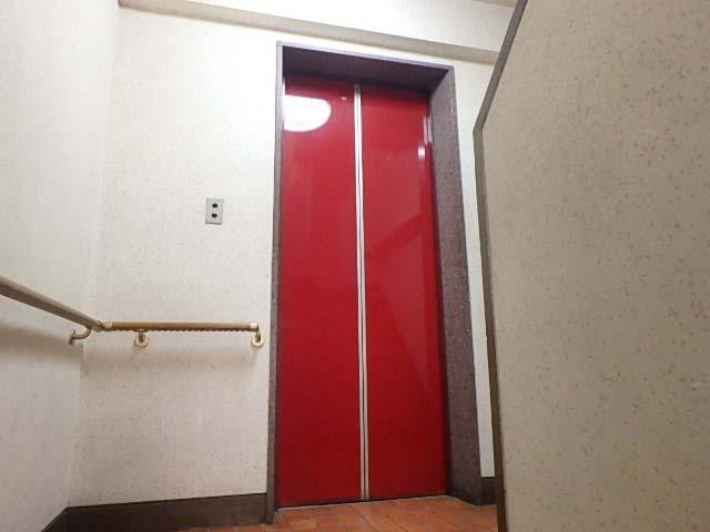 ホール②