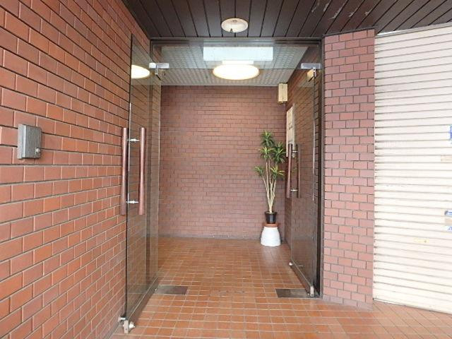 坂田ビルエントランス③