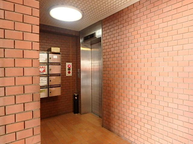 坂田ビルホール①