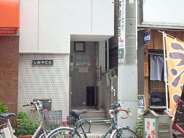 しみやビルエントランス②