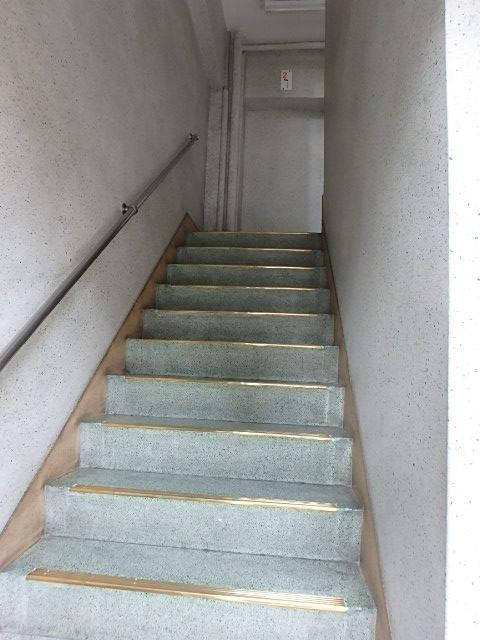高橋ビルホール②
