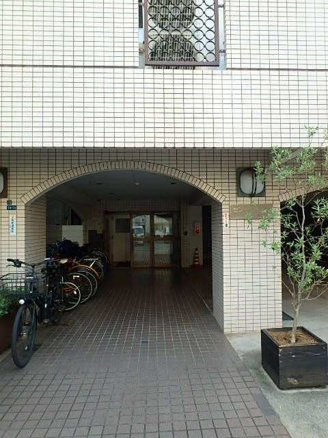 セントレービルエントランス②