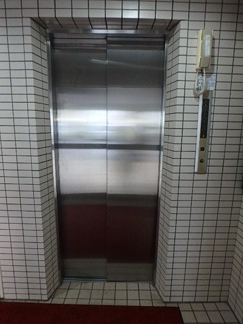 セントレービルホール②