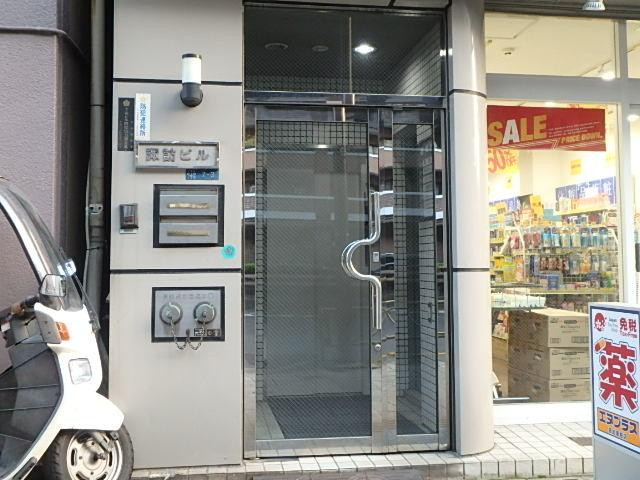 諏訪ビルエントランス②