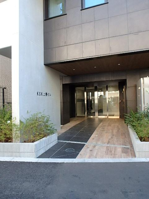 ＫＳＫ上野ビルエントランス③