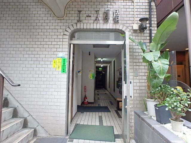 エース柳橋ビルエントランス②