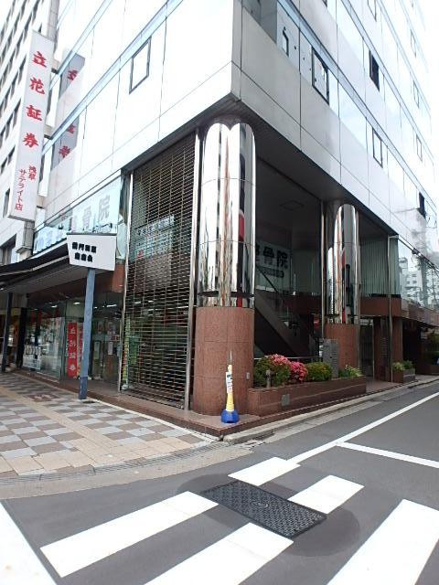 立花国際ビルエントランス①