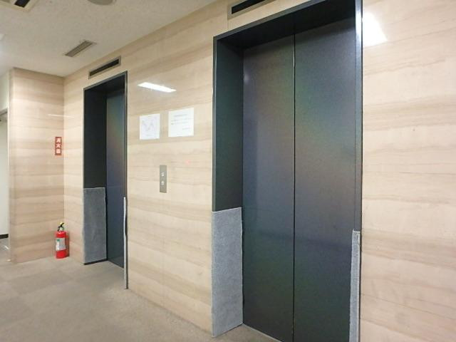 ホール②