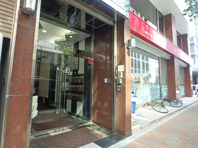 八重洲中央ビルエントランス①