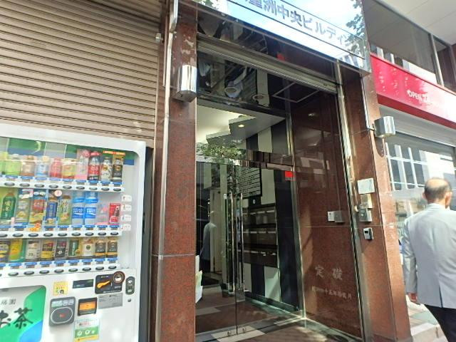 八重洲中央ビルエントランス②
