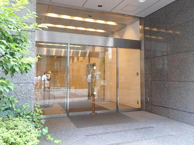 日土地京橋ビルエントランス②