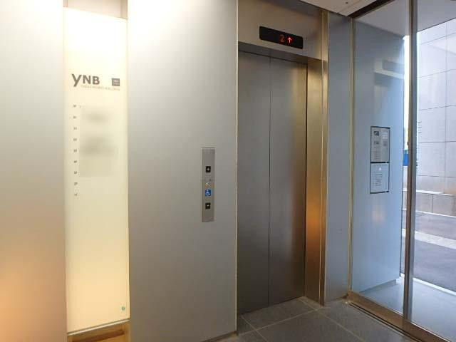 ホール②
