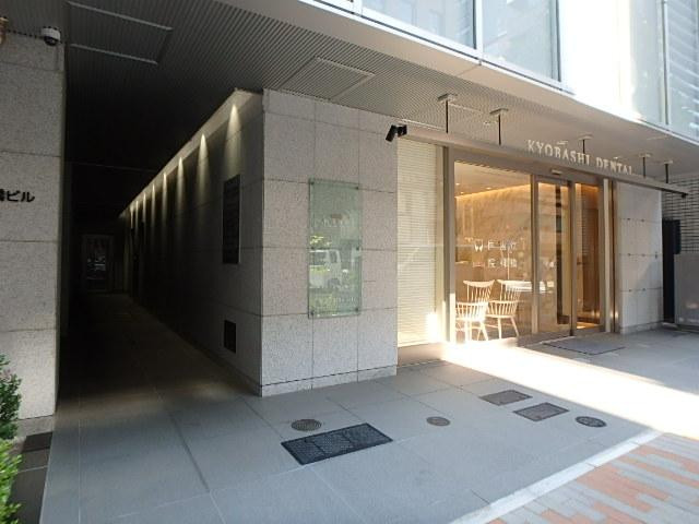 ＮＳ京橋ビルエントランス①