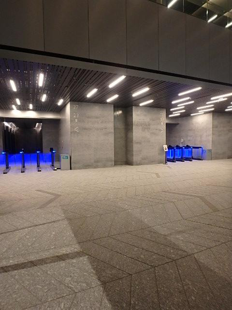 ＴＯＤＡ　ＢＵＩＬＤＩＮＧホール④