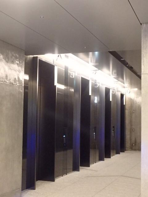 ＴＯＤＡ　ＢＵＩＬＤＩＮＧホール⑥