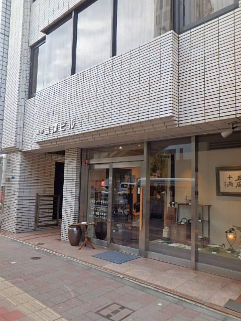 銀座吉澤ビルエントランス①