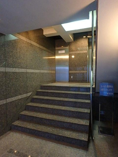 岩藤ビル（レキシントンスクエア銀座）ホール①