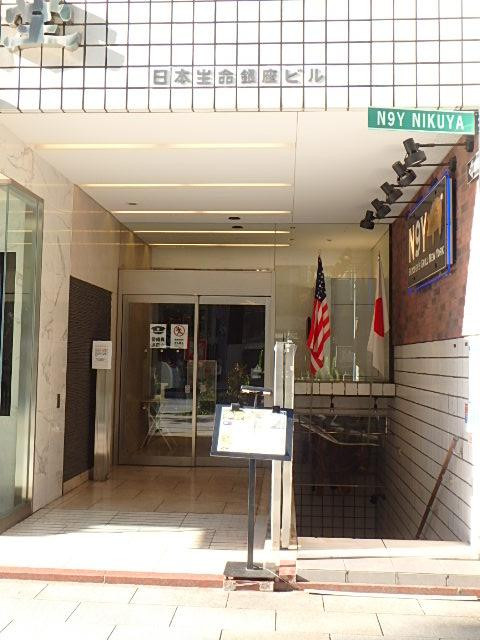 エントランス①