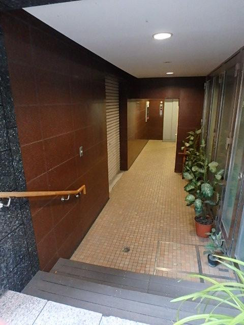 エントランス②