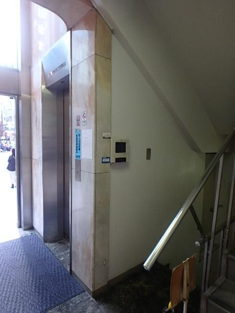 銀座中央ビルホール①