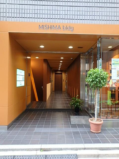 銀座三島ビルエントランス②