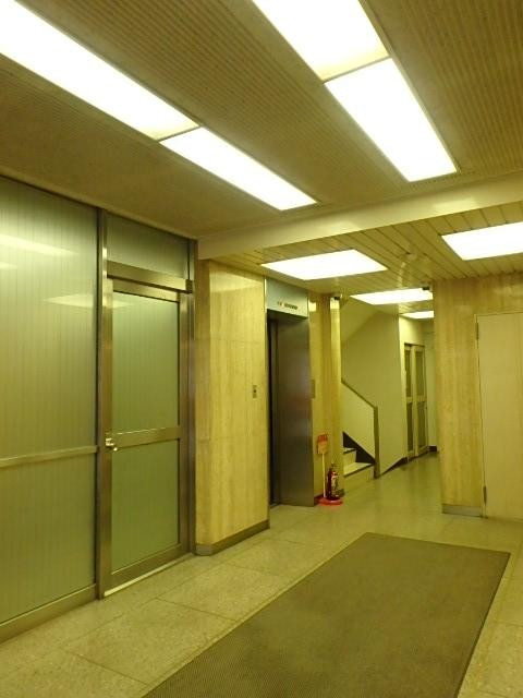 土志田ビルホール①