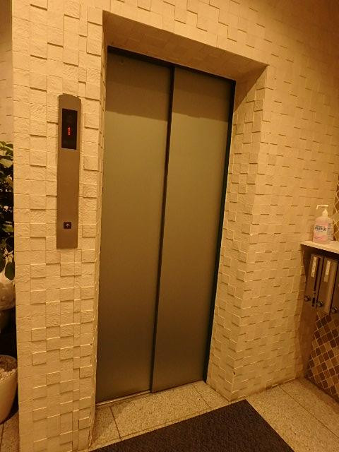 ホール②