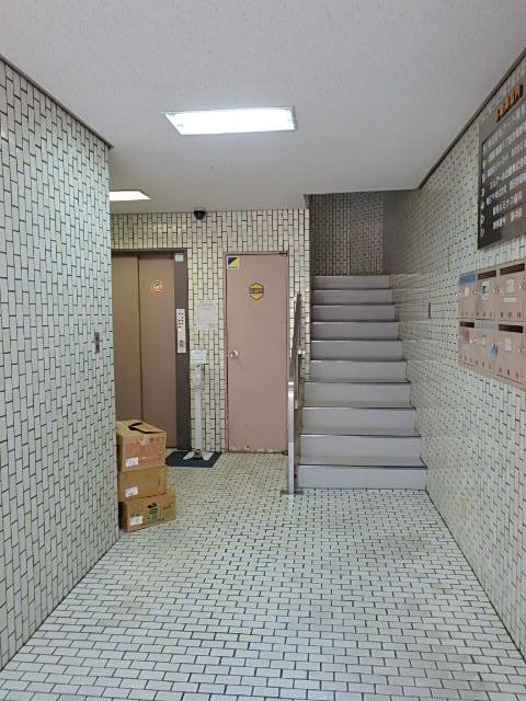 東銀座ビルホール①