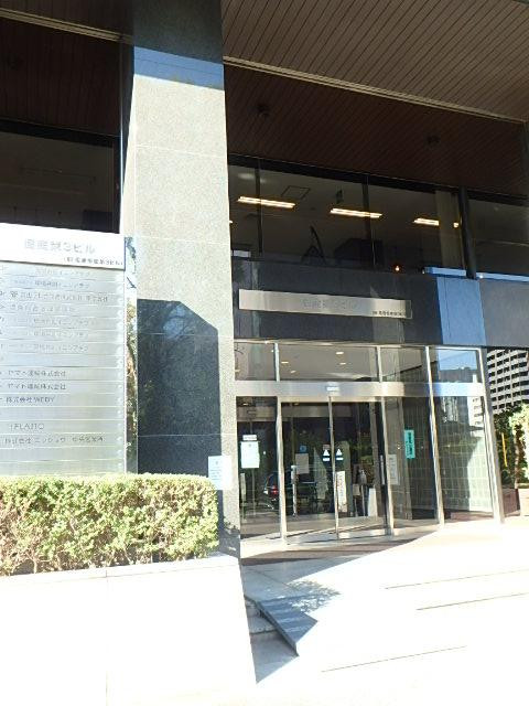 銀座２丁目松竹ビルエントランス①