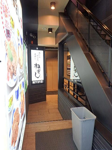 Ｔ８銀座ビルホール①