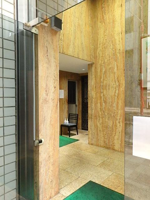 銀座一ビルホール①