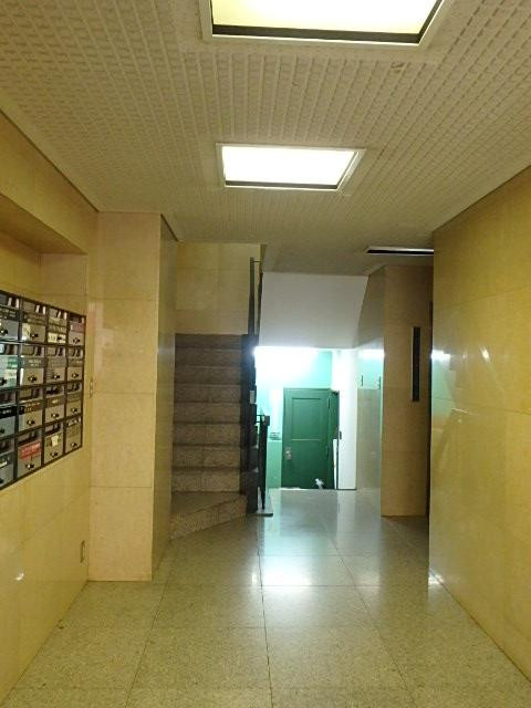 銀友ビルホール①