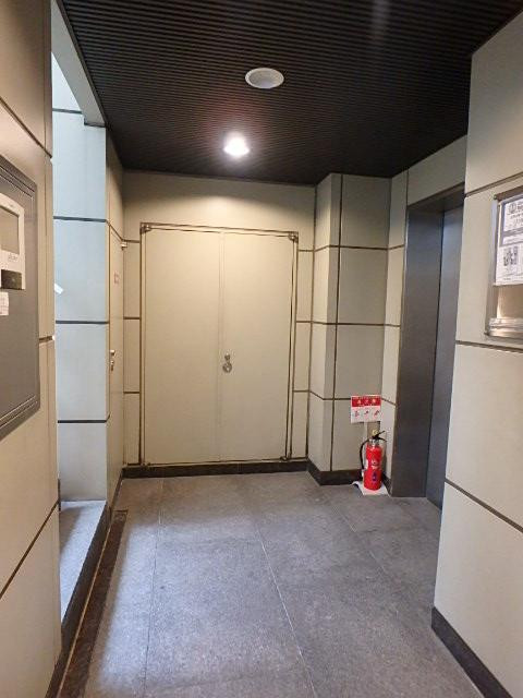 ホール②