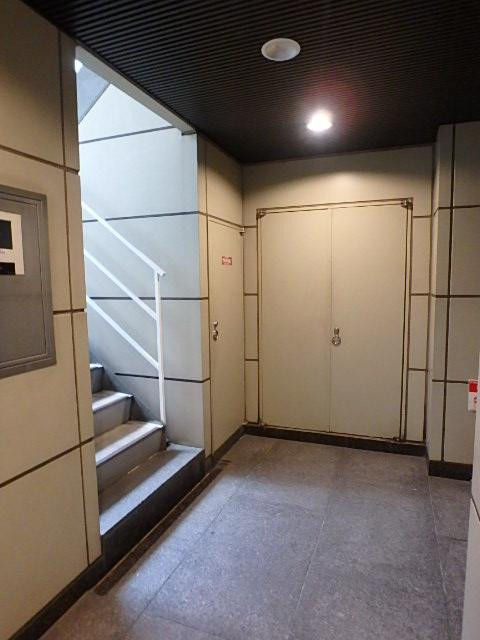ホール③