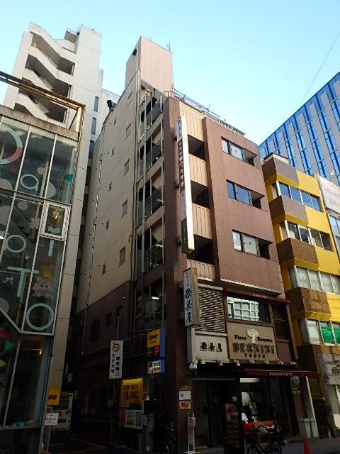 銀座歌茶屋ビル外観②