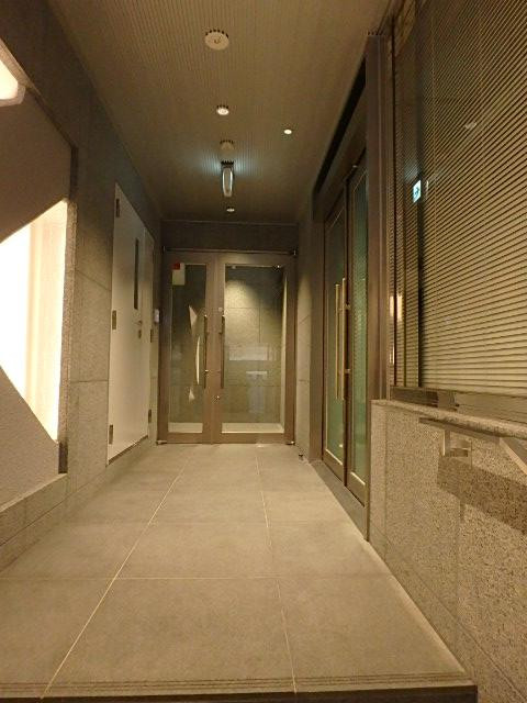 ホール①