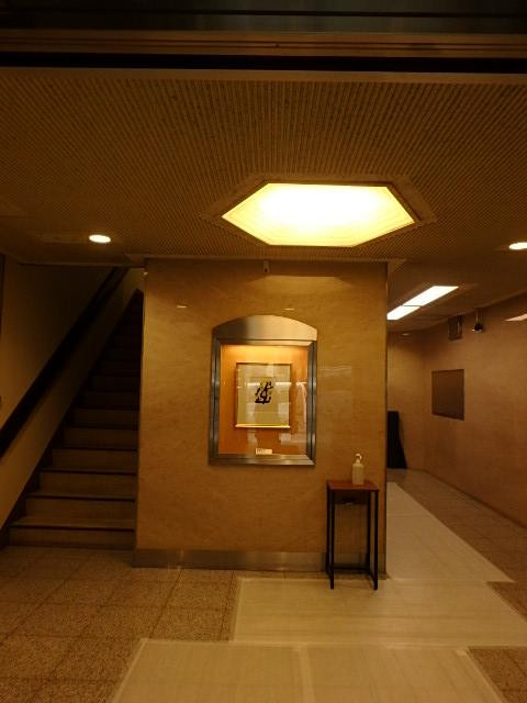 岩月ビルホール②