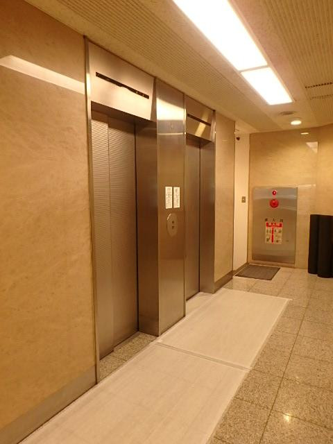 ホール③