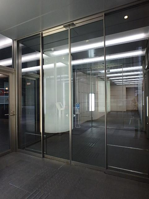サクセス銀座７ビルエントランス②