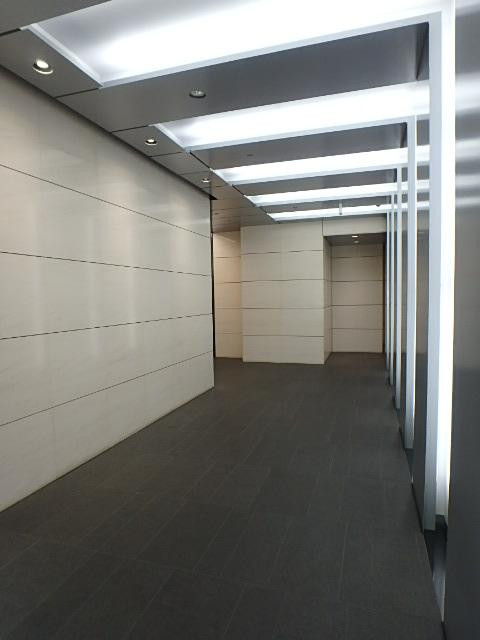 サクセス銀座７ビルホール①