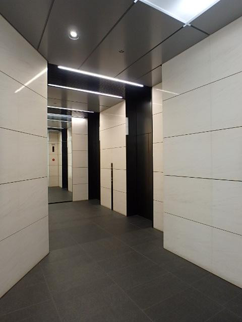 サクセス銀座７ビルホール③